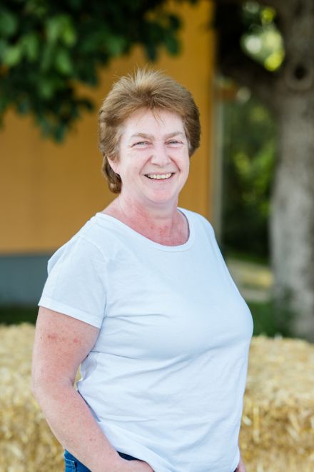 Mitarbeiterin in der Landwirtschaft - Wagner Hofmolkerei und Geflügelhof