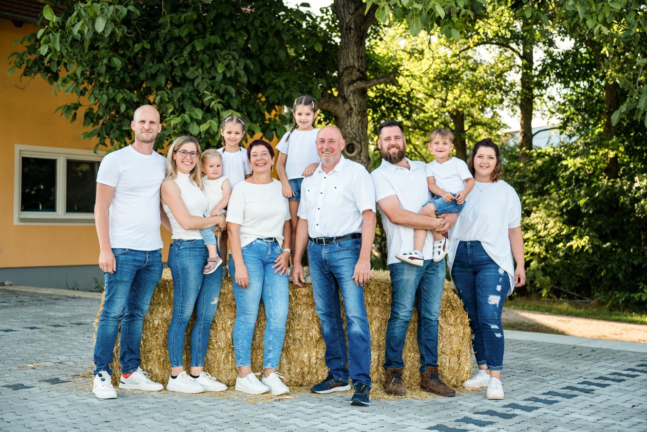 Unser Team - Wagner Hofmolkerei und Geflügelhof